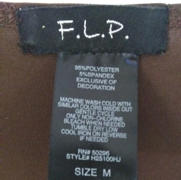 FLP women's short sleeve blouse - Picture 2 of 3